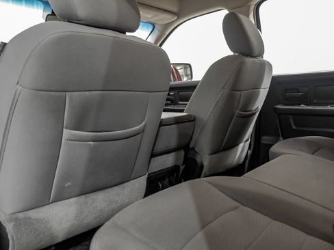 Used 2013 RAM 1500 Express RWD image 34