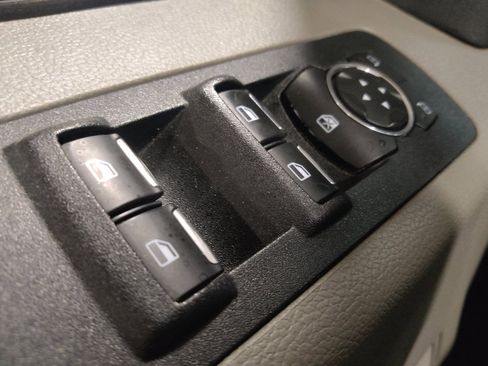 Used 2019 Ford F150 XL w/ Equipment Group 101A Mid AWD/4WD image 27