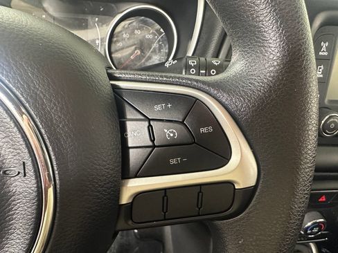 Used 2018 Jeep Compass Sport FWD image 22