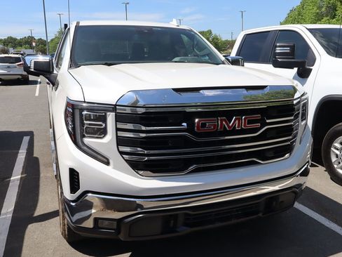 Certified 2022 GMC Sierra 1500 SLT image 11