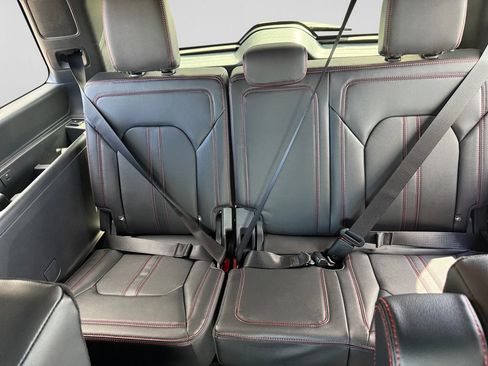 Used 2024 Ford Expedition Limited AWD/4WD image 40