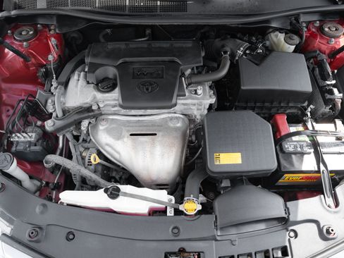 Used 2014 Toyota Camry LE FWD image 28