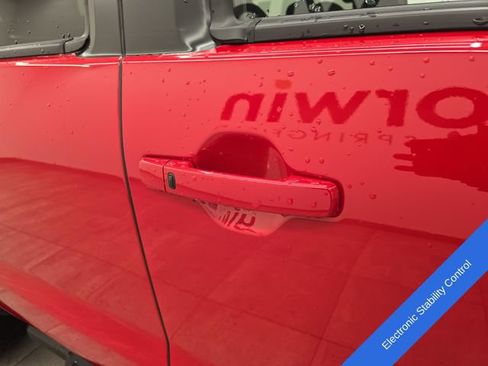 Used 2025 Nissan Frontier PRO-4X AWD/4WD image 9