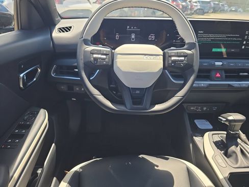 New 2026 Kia K4 EX FWD image 13