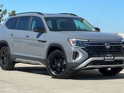 New 2026 Volkswagen Atlas Peak Edition