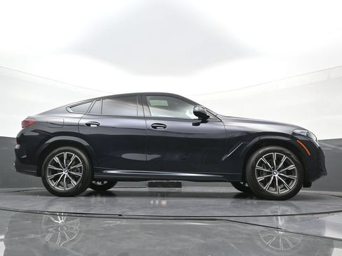 Used 2026 BMW X6 xDrive40i AWD/4WD image 29