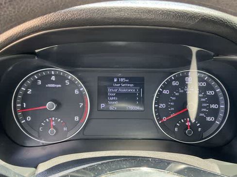 Used 2021 Kia Forte LXS FWD image 25