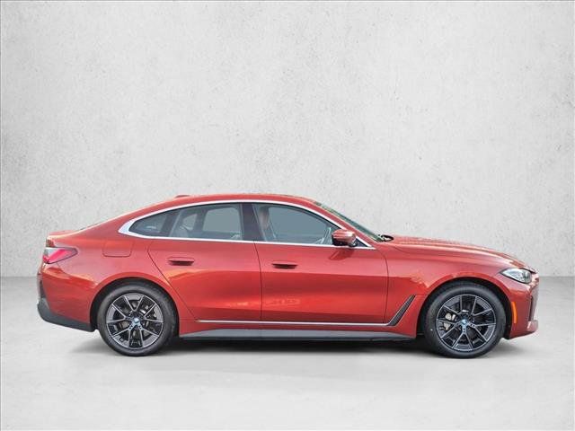 Used 2023 BMW i4 eDrive35 w/ Premium Package RWD image 4