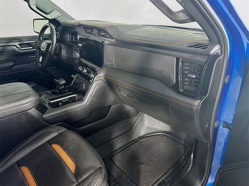 Used 2024 GMC Sierra 1500 AT4 w/ Technology Package image 31