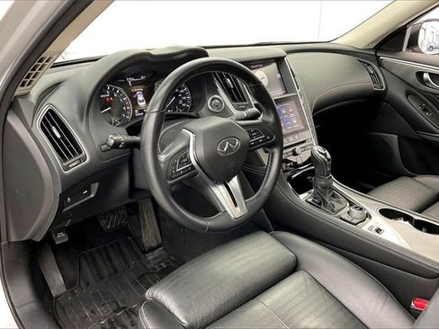 Used 2019 INFINITI Q50 Signature Edition w/ Cargo Package (L96) image 18