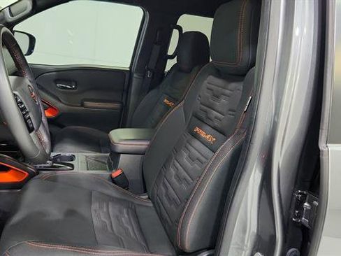 Certified 2023 Nissan Frontier PRO-4X w/ Pro Convenience Package image 11