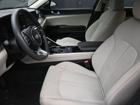 Used 2021 Kia K5 LXS FWD image 17