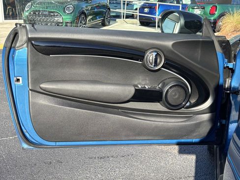 Certified 2023 MINI Cooper S image 12