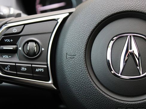 Used 2025 Acura RDX SH-AWD image 34