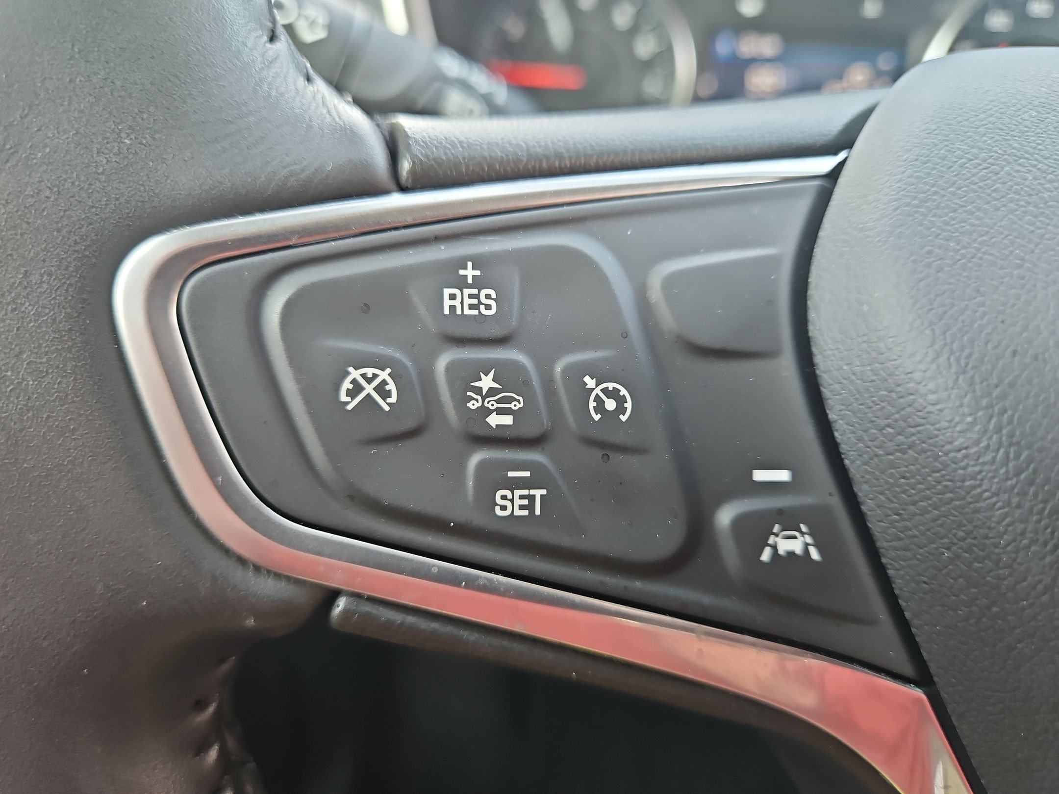 Used 2022 Chevrolet Equinox LT FWD image 26