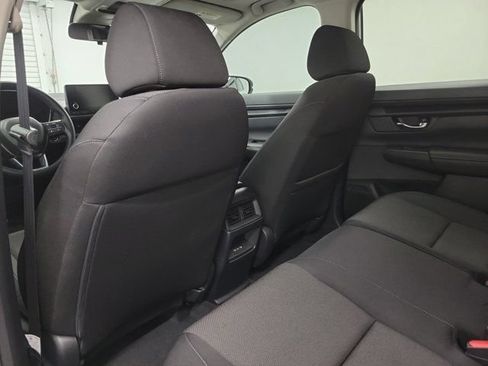 Used 2025 Honda CR-V EX image 13