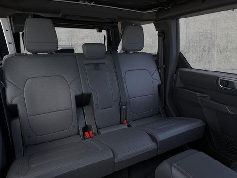 New 2025 Ford Bronco Outer Banks image 11
