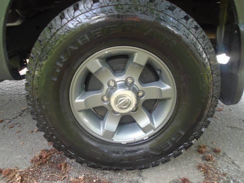Used 2002 Nissan Frontier XE AWD/4WD image 27