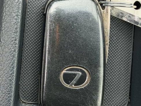 Used 2016 Lexus IS 200t w/ Premium Package RWD image 32