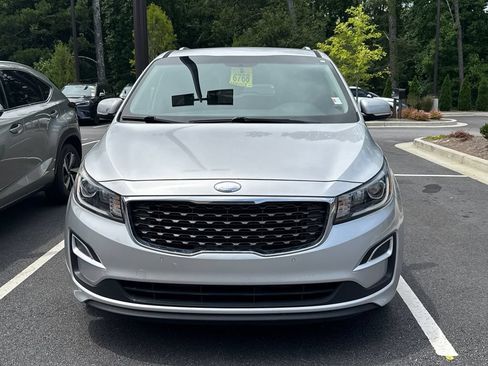 Used 2020 Kia Sedona EX FWD image 2