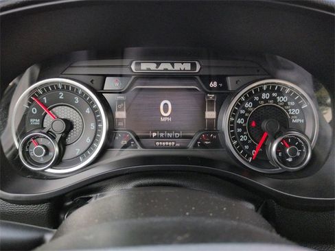 Certified 2022 RAM 1500 Big Horn image 28