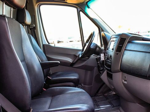Used 2017 Mercedes-Benz Sprinter 144 Cargo image 30