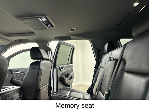 Used 2020 GMC Yukon SLT w/ Open Road Package AWD/4WD image 34