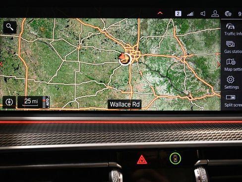 Used 2019 BMW X5 xDrive50i w/ M Sport Package image 27