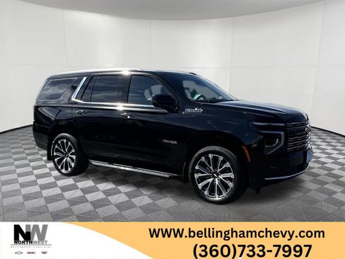 Used 2025 Chevrolet Tahoe High Country w/ Sun And Tow Package AWD/4WD image 1