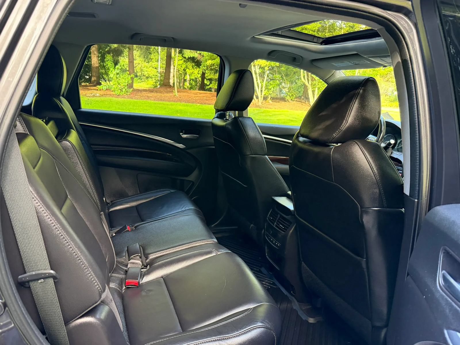 Used 2014 Acura MDX w/ Technology Package AWD/4WD image 13