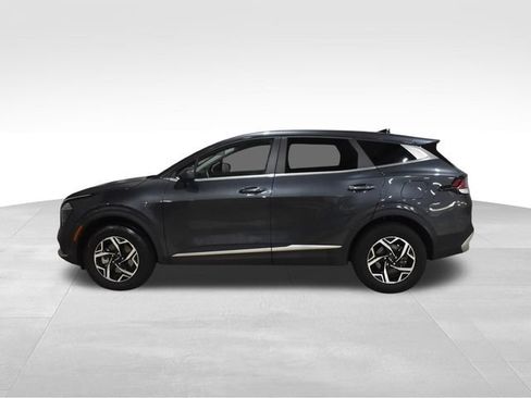 Used 2025 Kia Sportage LX AWD/4WD image 6