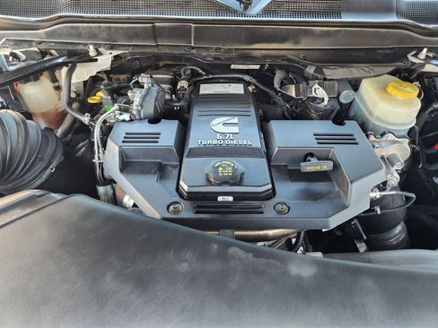 Used 2022 RAM 3500 Tradesman image 35