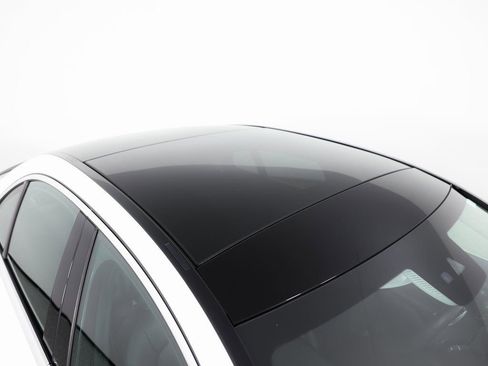 Used 2020 Mercedes-Benz C 300 4MATIC Sedan image 15