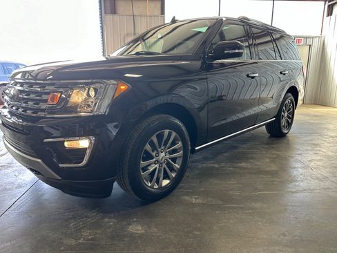 Used 2019 Ford Expedition Limited image 2