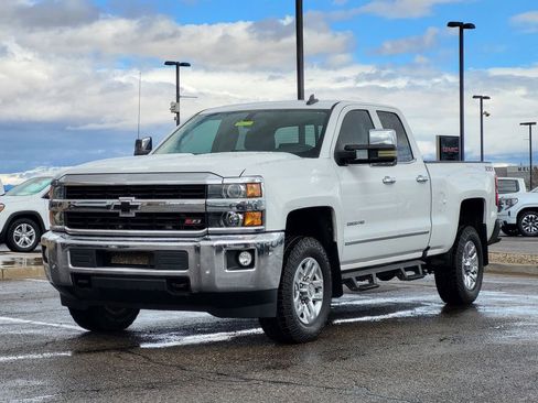 Used 2017 Chevrolet Silverado 2500 LTZ w/ LTZ Plus Package image 4