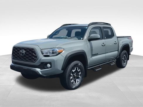 Used 2022 Toyota Tacoma TRD Off-Road AWD/4WD image 4