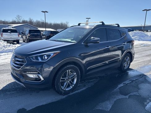 Used 2017 Hyundai Santa Fe Sport image 8