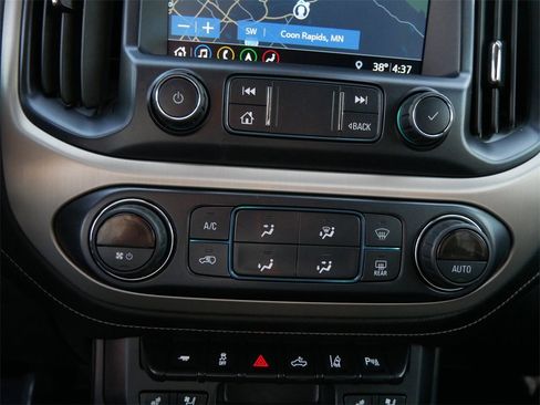 Used 2021 GMC Canyon Denali image 20