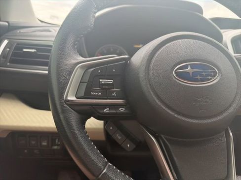 Used 2020 Subaru Ascent Premium w/ Convenience Package AWD/4WD image 39