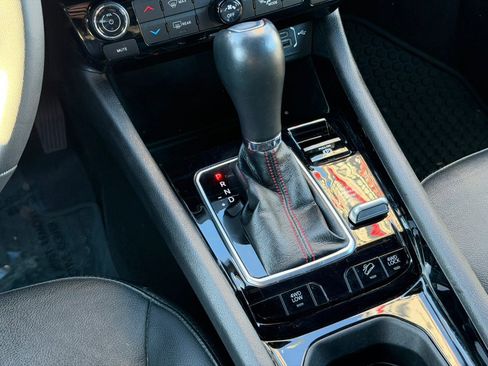 Used 2023 Jeep Compass Trailhawk image 38