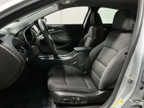Used 2022 Chevrolet Malibu LT FWD image 14