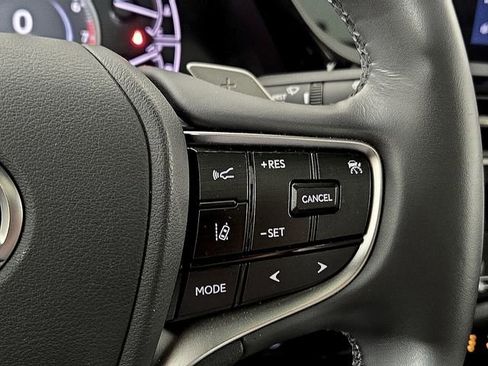 Certified 2024 Lexus ES 250 w/ Premium Package image 24