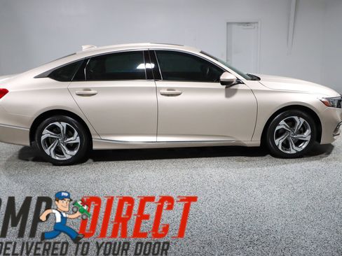 Used 2018 Honda Accord EX image 6