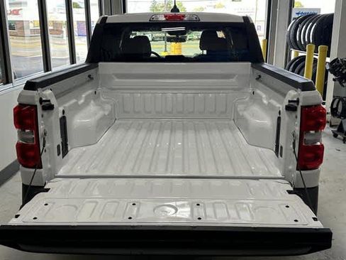 New 2025 Ford Maverick XL w/ Equipment Group 101A image 28