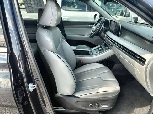 Used 2025 Hyundai Palisade SEL AWD/4WD image 25
