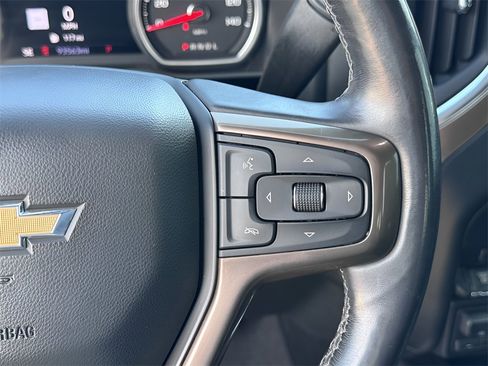 Used 2020 Chevrolet Silverado 2500 High Country image 16