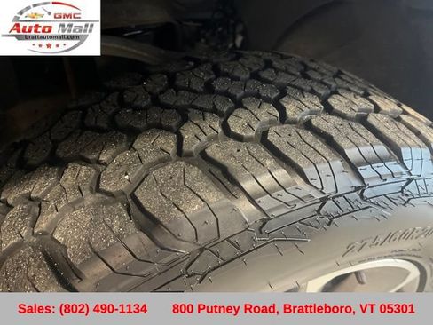 Used 2020 Chevrolet Silverado 1500 RST w/ All-Star Edition AWD/4WD image 30
