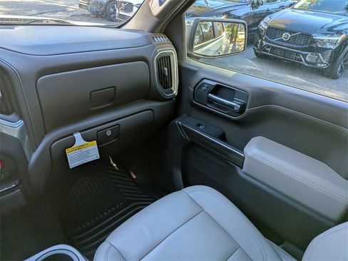 Used 2021 Chevrolet Silverado 1500 LT w/ Z71 Off-Road Package image 17