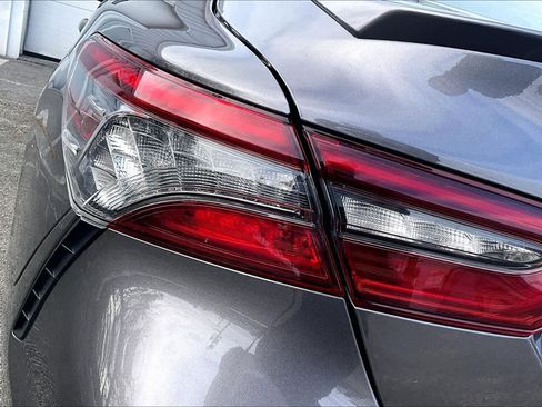 Used 2023 Toyota Camry XSE FWD image 27