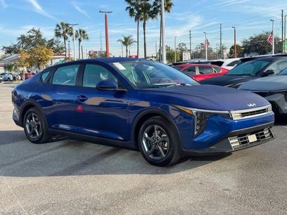 Certified 2025 Kia K4 LXS